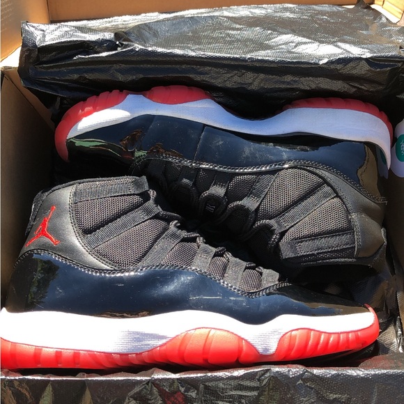 Jordan 11 bred super clean ‼️